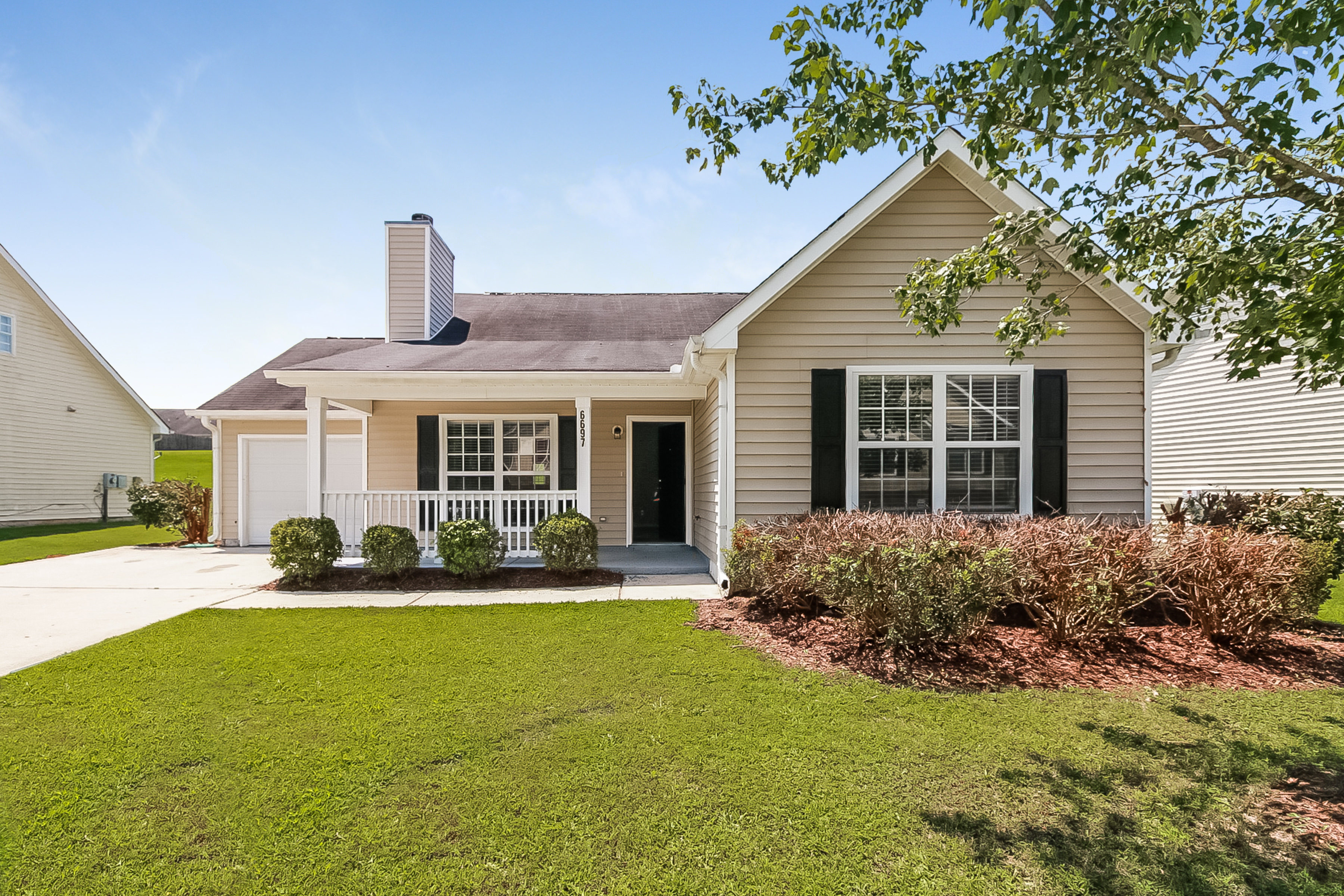 6697 Gina Agha Circle Lithonia, GA 30038
